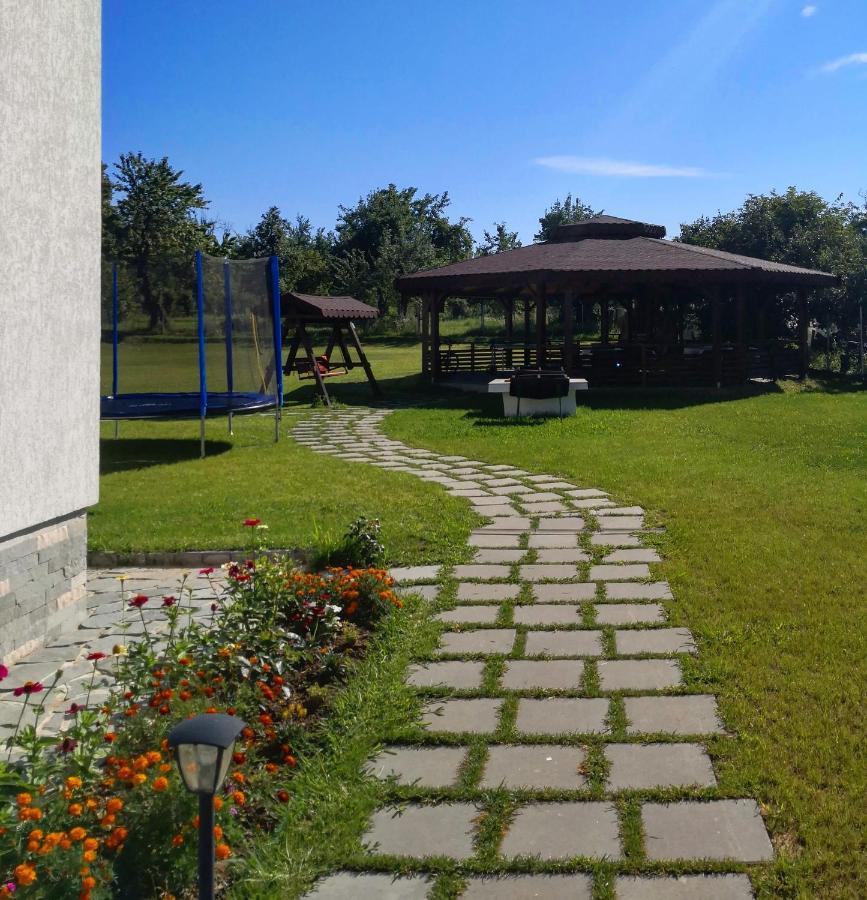 Pensiunea Casa Hortopan Targu Jiu Exterior photo
